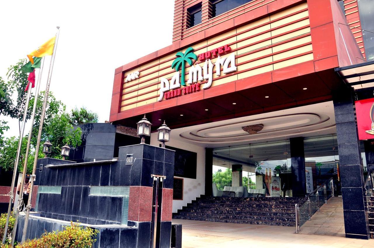 Hotel Palmyra Grand Suite Tirunelveli Buitenkant foto