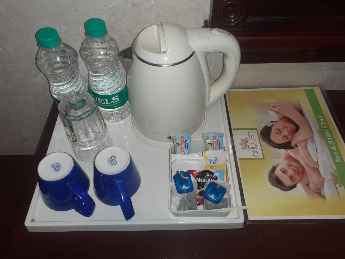 Hotel Palmyra Grand Suite Tirunelveli Buitenkant foto