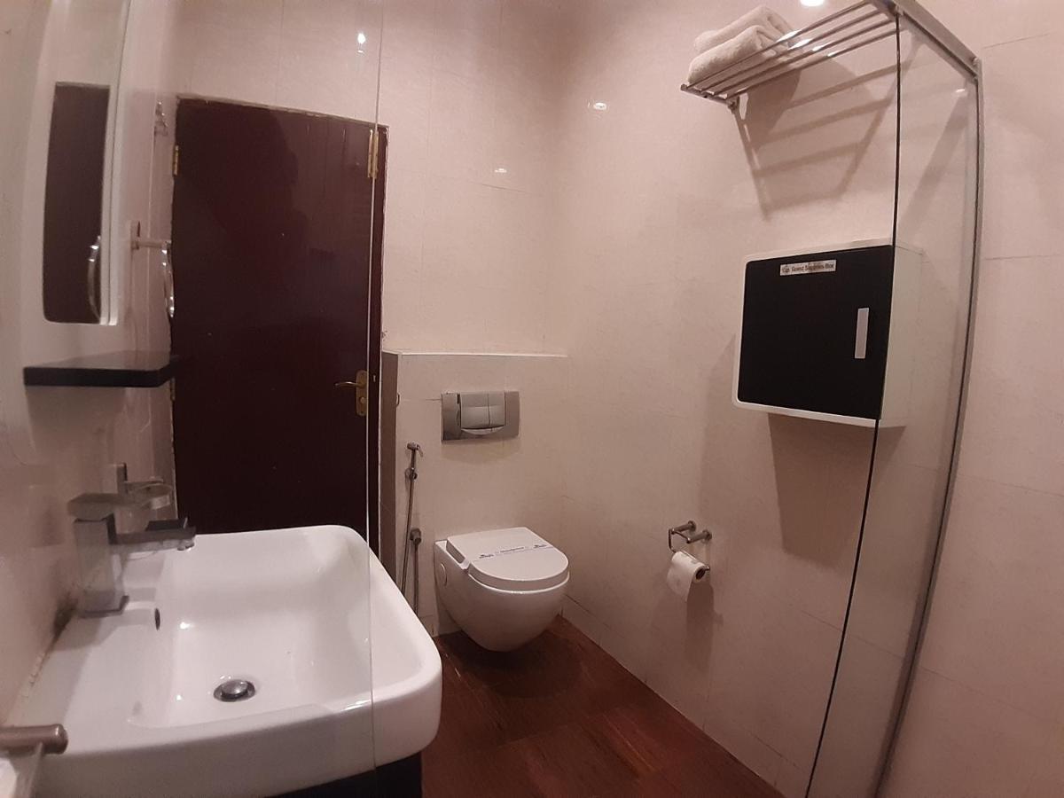 Hotel Palmyra Grand Suite Tirunelveli Buitenkant foto