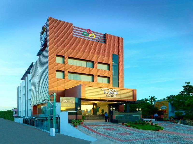 Hotel Palmyra Grand Suite Tirunelveli Buitenkant foto