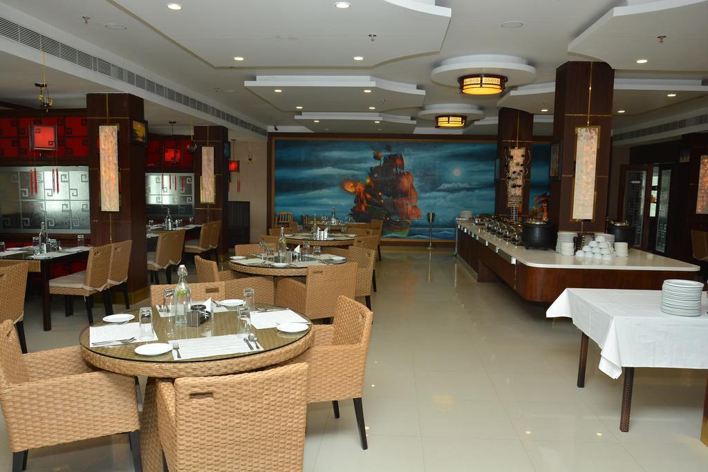 Hotel Palmyra Grand Suite Tirunelveli Buitenkant foto
