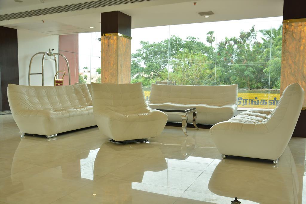 Hotel Palmyra Grand Suite Tirunelveli Buitenkant foto
